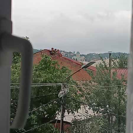 Hotel Light House Kutaisi Zewnętrze zdjęcie